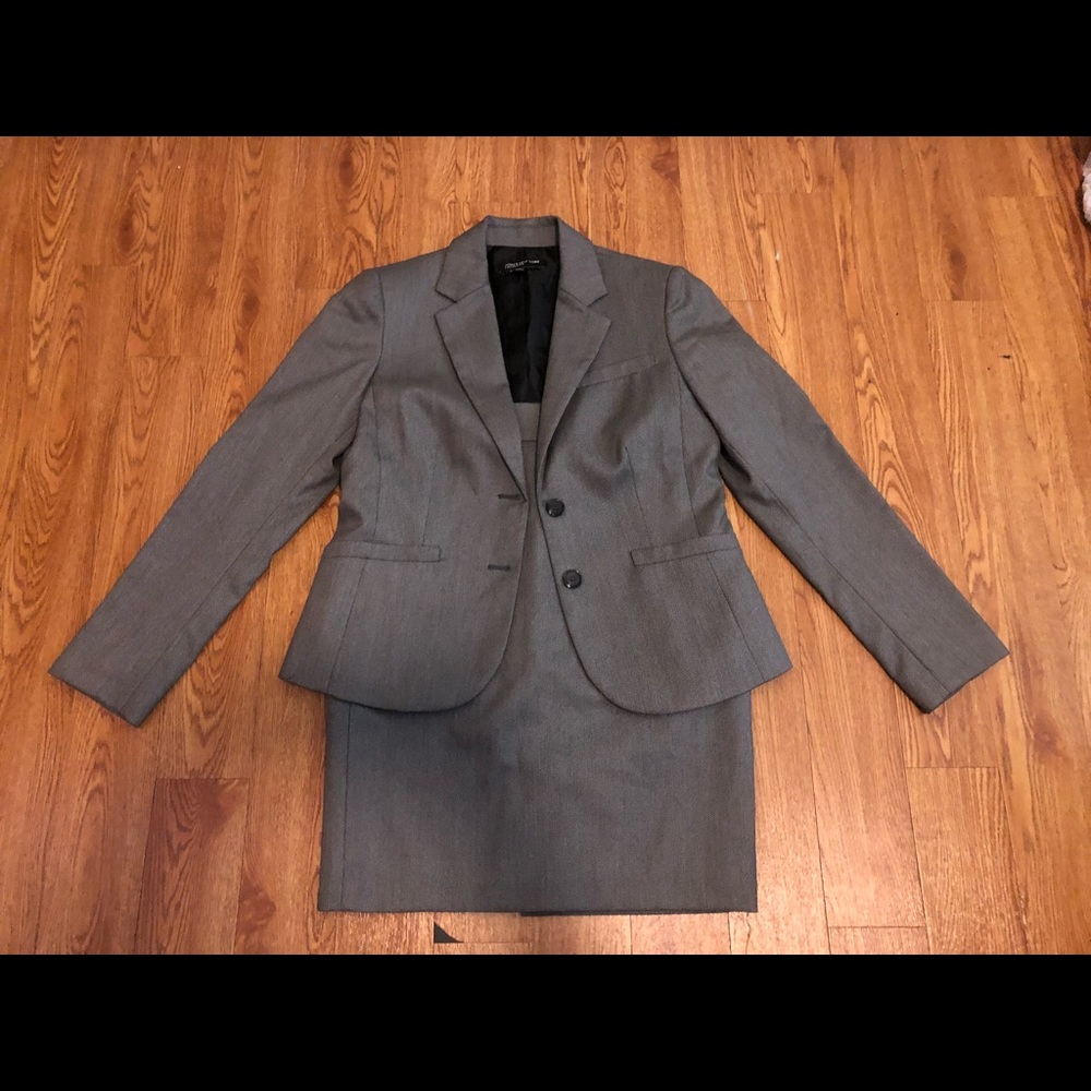 Business skirt suit